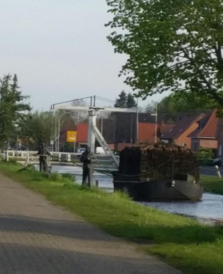 Ferienwohnung Gästehaus am Turm Papenburg Exterior foto